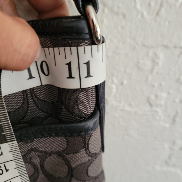 Coach File Crossbody in Signature Jacquard - Picture 7 of 10